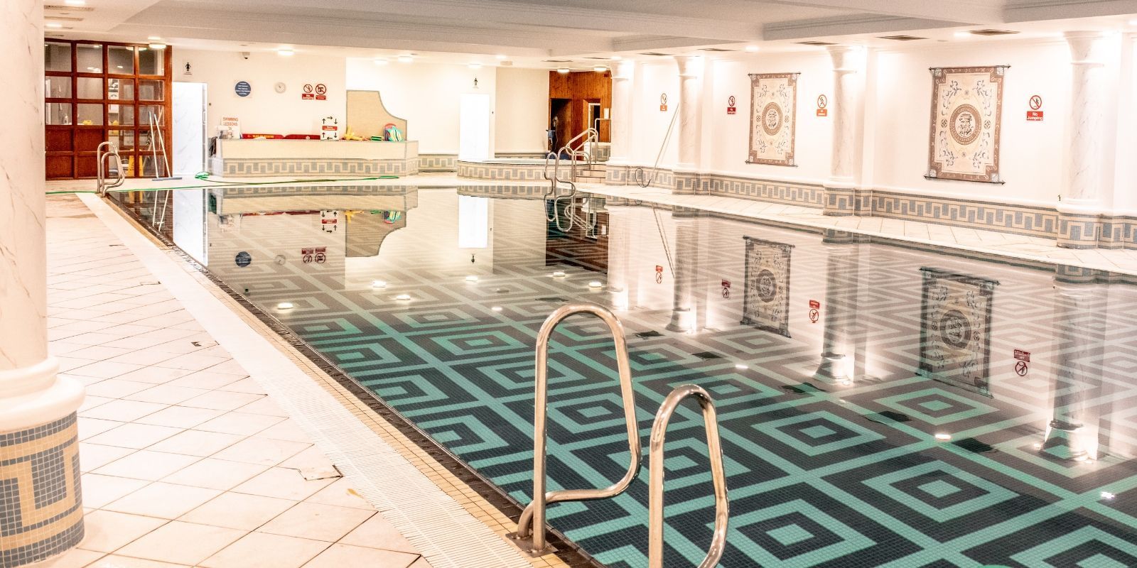 Hotels in Donegal with Swimming Pool
