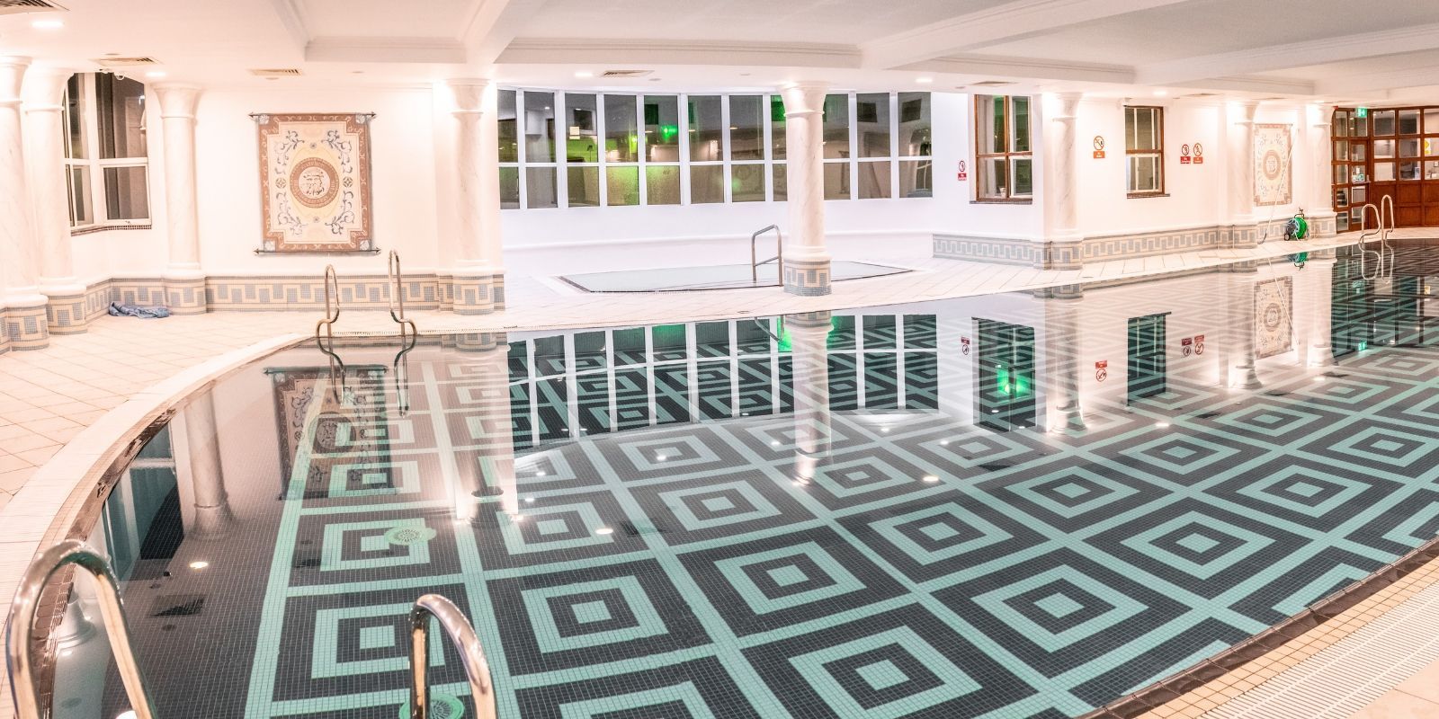 Hotels With Swimming Pool in Donegal _ Family Hotel With pool