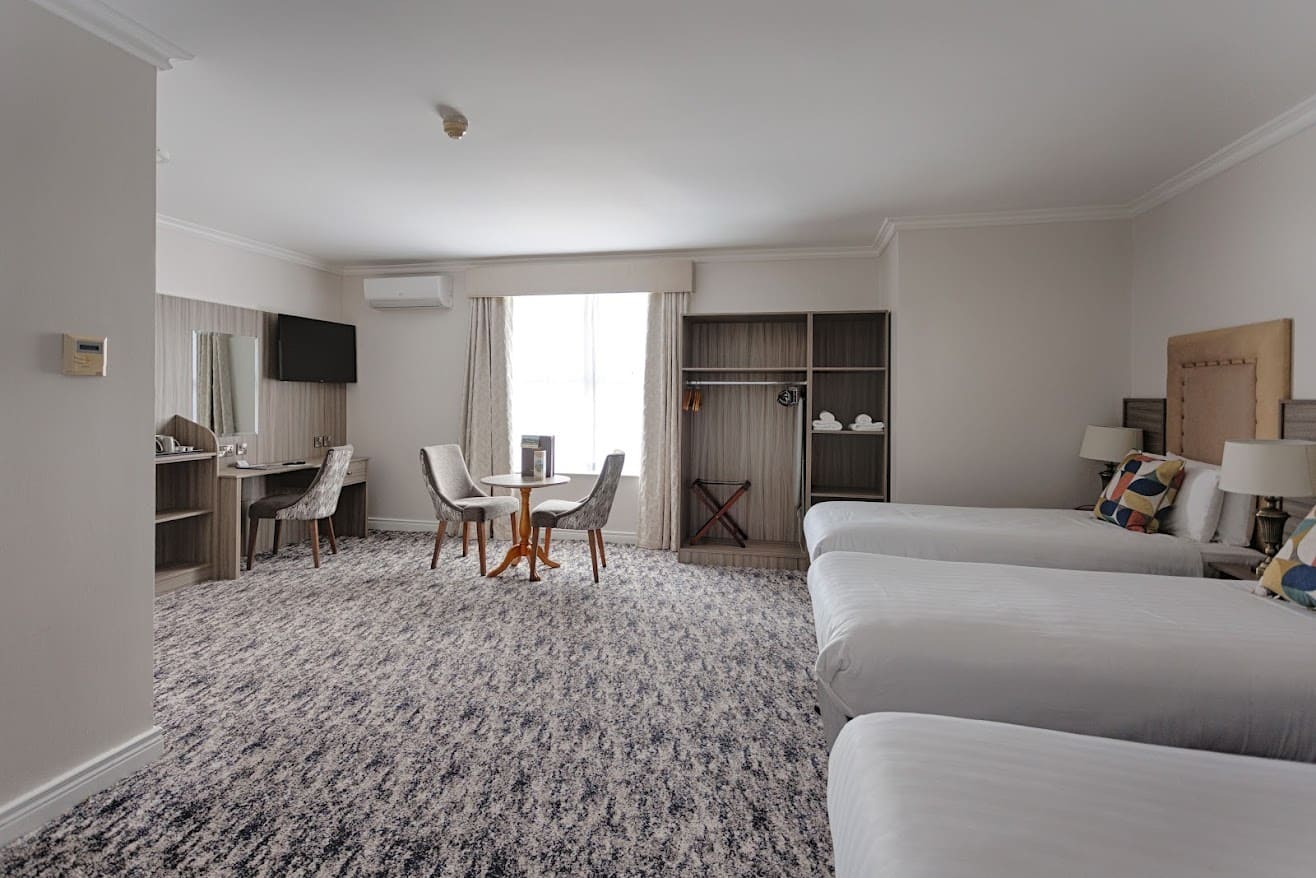 family room 2 2 - Inishowen Gateway